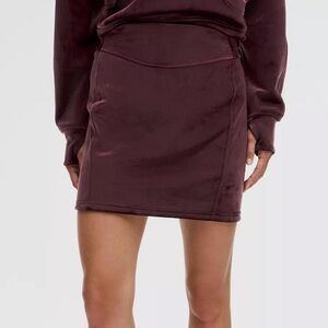 lululemon athletica Scuba HR Mini Velvet Skirt